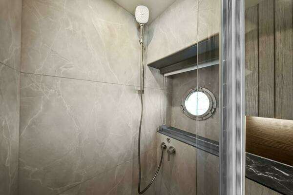 Absolute Navetta 53 Yacht For Sale