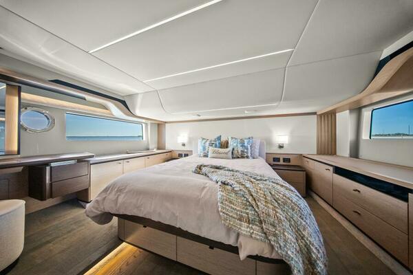 2025 Absolute Navetta 53 - Stateroom