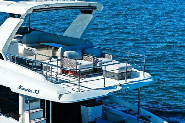 Absolute Navetta 53 Yacht For Sale