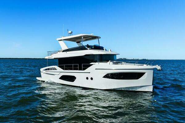Absolute Navetta 53 Yacht For Sale