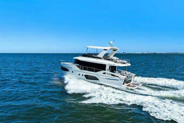 Absolute Navetta 53 Yacht For Sale
