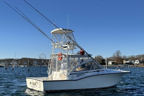 35ft Carolina Classic Yacht For Sale