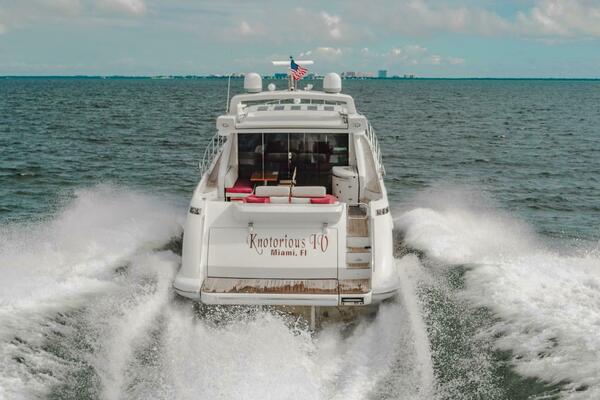 68ft Azimut Yacht For Sale