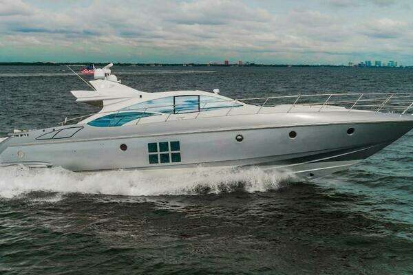 2007 Azimut 68