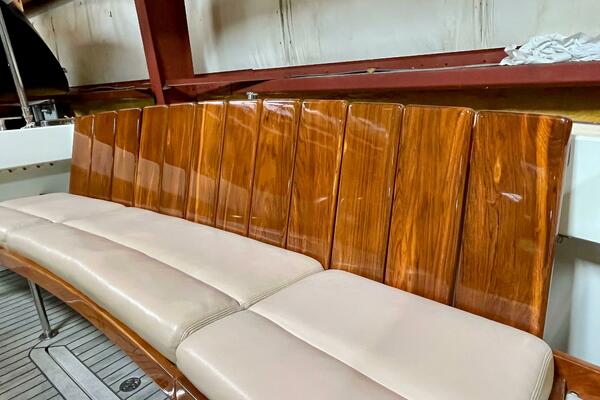 34ft MJM Yacht For Sale