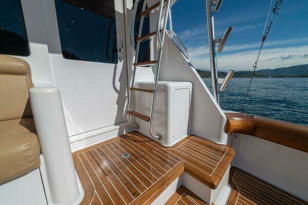 Viking 56 Convertible Yacht For Sale