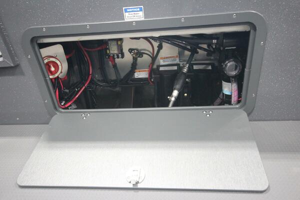 Boat Show Special Pricing 24ft Weldcraft Yacht For Sale