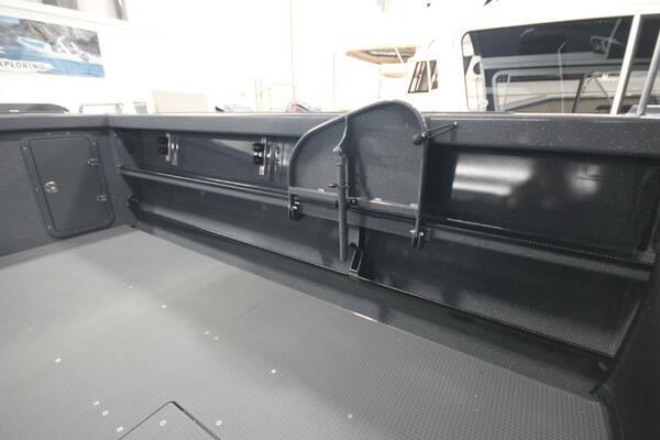 Boat Show Special Pricing 24ft Weldcraft Yacht For Sale