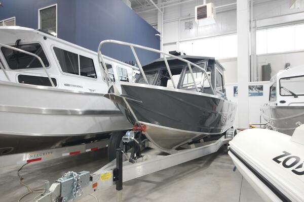 Boat Show Special Pricing 24ft Weldcraft Yacht For Sale