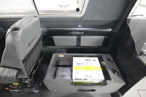 Boat Show Special Pricing 24ft Weldcraft Yacht For Sale