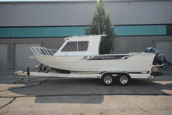 Boat Show Special Pricing 24ft Weldcraft Yacht For Sale