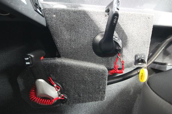 Boat Show Special Pricing 24ft Weldcraft Yacht For Sale