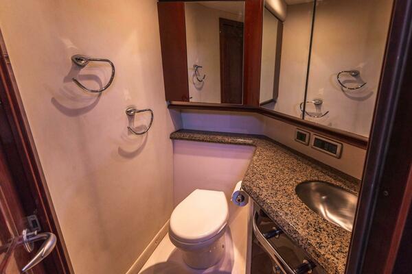 58ft Sea Ray Yacht For Sale