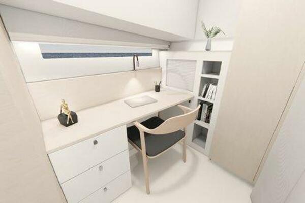 Nimbus 495 Flybridge Master Stateroom