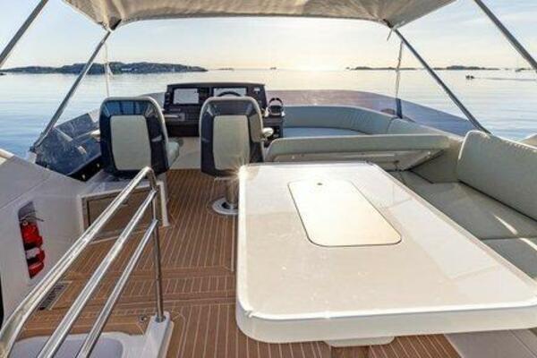 Nimbus 495 Flybridge Flybridge