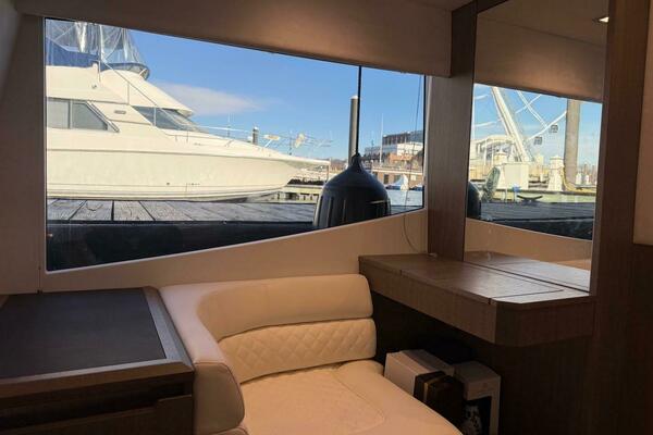 47ft Galeon Yacht For Sale