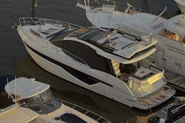 2019 Galeon 47