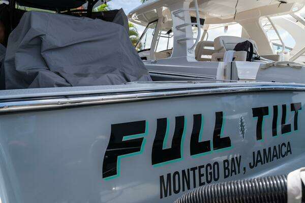 Valhalla Boatworks V-37 Yacht For Sale