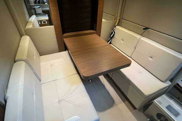 Sea Ray 410 Sundancer Yacht For Sale