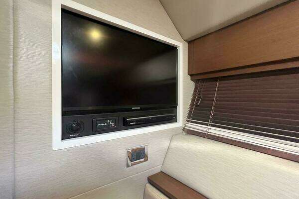 Sea Ray 410 Sundancer Yacht For Sale