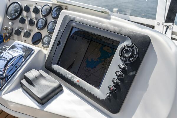 35ft Carver Yacht For Sale