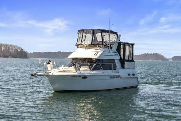 35-ft-Carver-2000-326 Aft Cabin Motor Yacht- Flowery Branch Georgia United States  yacht for sale