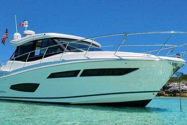 38-ft-Regal-2020-38XO- Cocoa Florida United States  yacht for sale