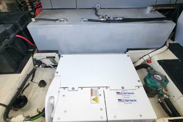 38ft Regal Yacht For Sale