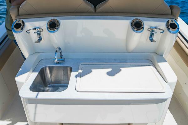 30ft Scout Yacht For Sale