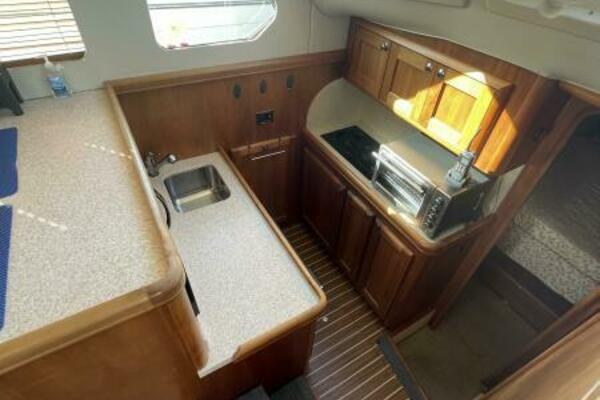 Knot Tied Down 34ft Mainship Yacht For Sale