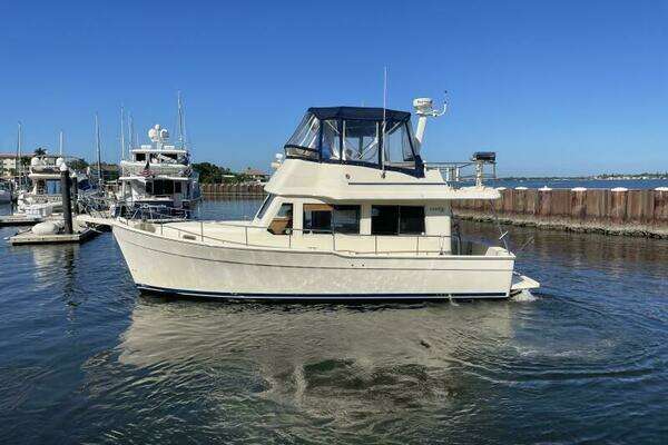 Photo of the 2005 Mainship  "Knot Tied Down"