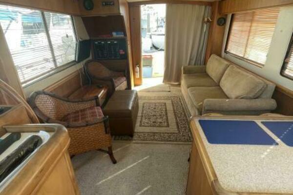 Knot Tied Down 34ft Mainship Yacht For Sale
