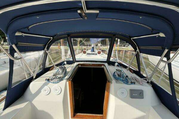 Photo of the 1988 Sabre 34 MkII "Outlaw"
