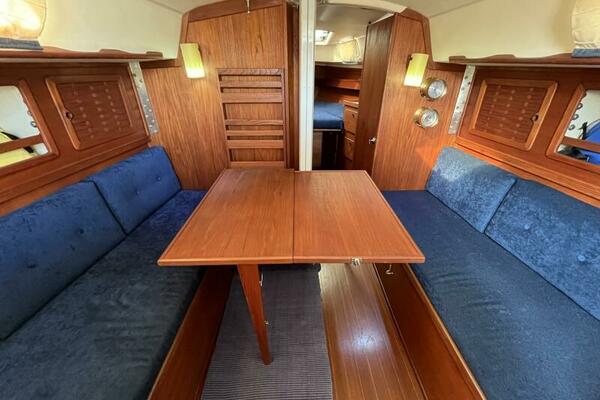Outlaw 34ft Sabre Yacht For Sale