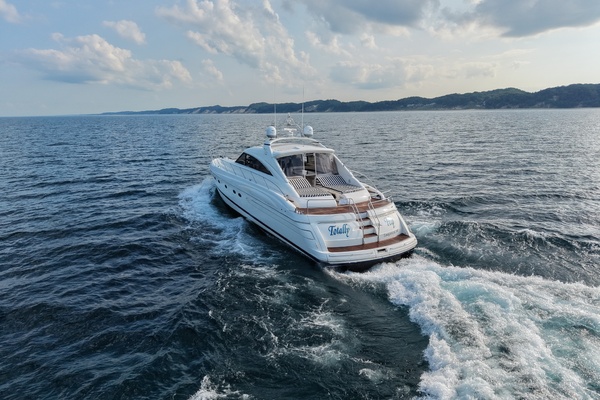 Totally Hip 65ft Viking Sport Cruisers Yacht For Sale
