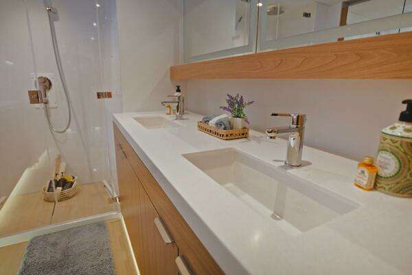Bali 5.2 Yacht For Sale