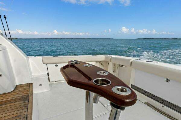2013 Tiara Yachts 39