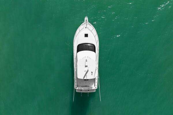 2013 Tiara Yachts 39