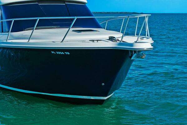 2013 Tiara Yachts 39