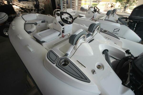 Boat Show Special Pricing 14ft Zodiac Yacht For Sale