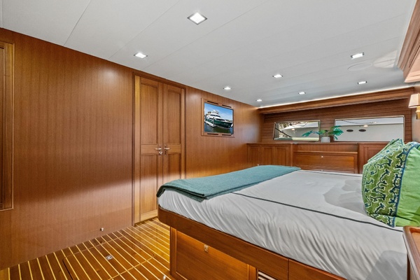 2024 Marlow 90 V - Artemis II