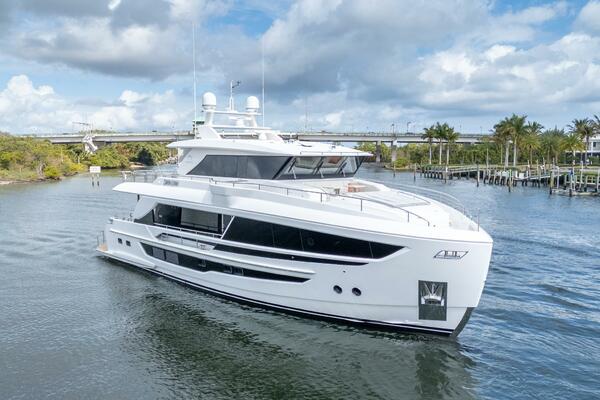 Horizon FD80 SHERI LYNN - Exterior 