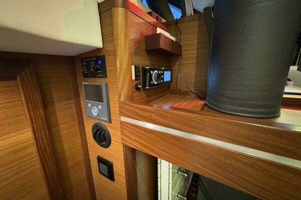 Garcia Exploration 52 Yacht For Sale