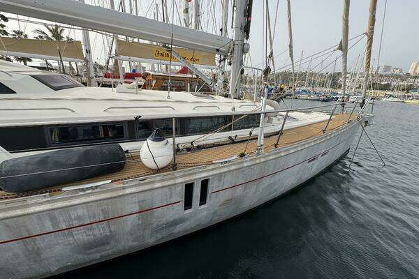 Garcia Exploration 52 Yacht For Sale