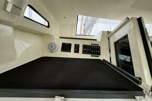 Garcia Exploration 52 Yacht For Sale