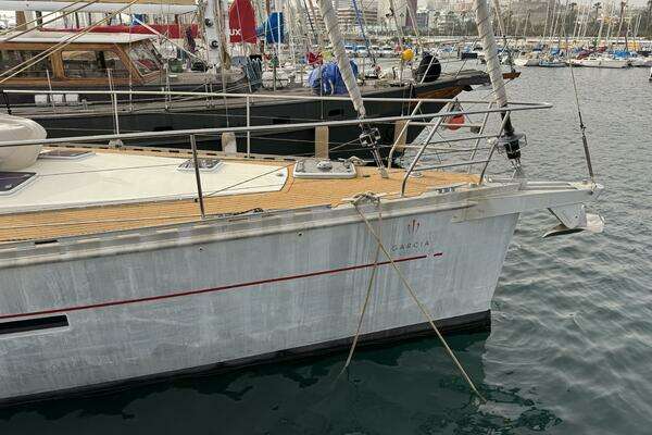 Garcia Exploration 52 Yacht For Sale