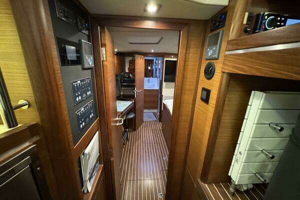 Garcia Exploration 52 Yacht For Sale