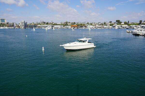 Photo of the 1994 Tiara Yachts 