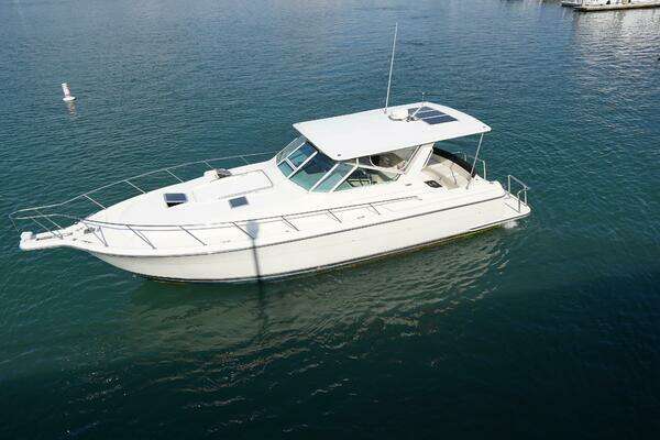 Photo of the 1994 Tiara Yachts 