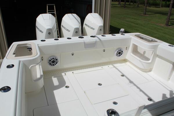 37ft SeaVee Yacht For Sale